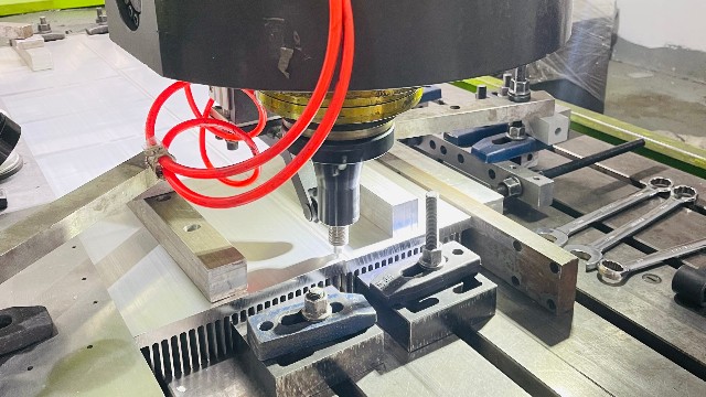 攪拌摩擦焊過程，是這么操作的嗎？-科鼎鑫數(shù)控